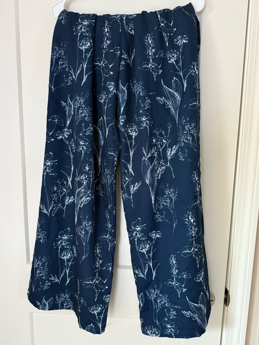 NWT CIDER Navy Blue Floral Wide Leg High Waist Pants Size L